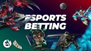 Người chơi Việt Nam trải nghiệm live casino và slot online trên điện thoại tại mcww